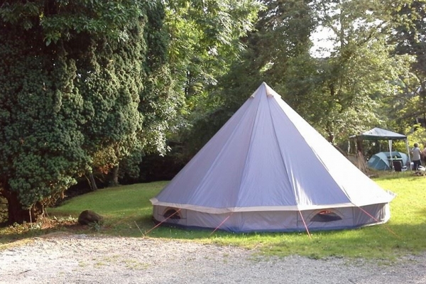 Moville Boutique Hostel Camping